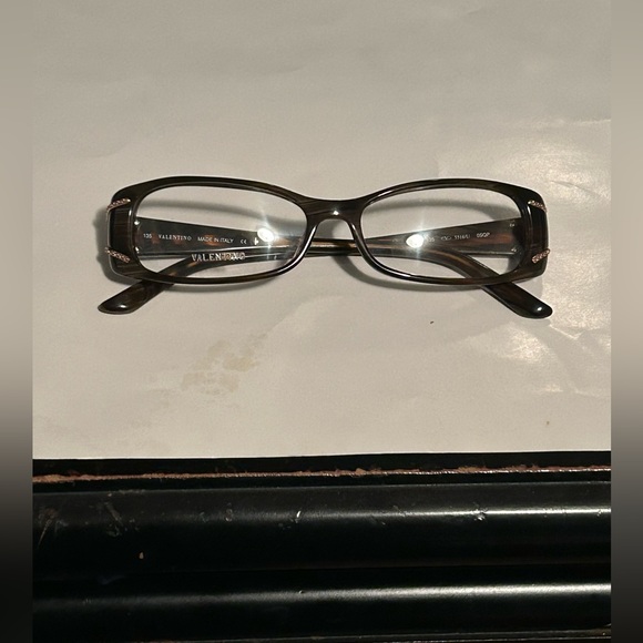 Dark brown Valentino glasses